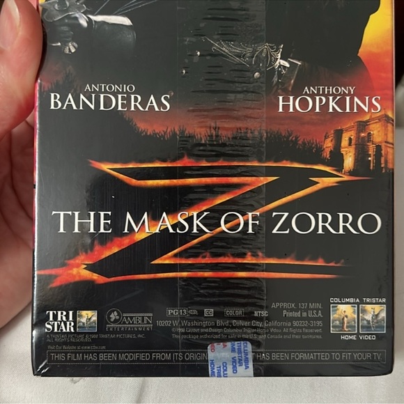 Bundle of new Sealed VHS Movies Mask of Zorro, Sabrina, The Bridges of Madison C - Picture 4 of 5